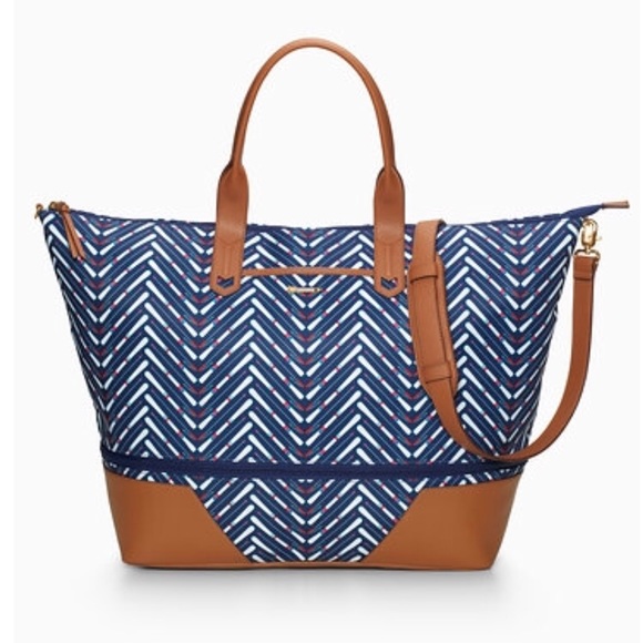 Stella & Dot Handbags - Stella & Dot Apre Ski Getaway tote